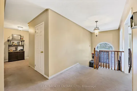 3160 Emperor Drive, ON L3V 7X1