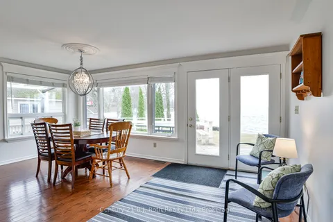 231 Victoria Crescent, ON L3V 0J5