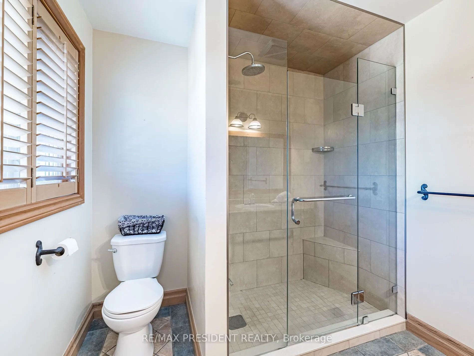 45 Grasett Crescent, ON L4N 6Z6