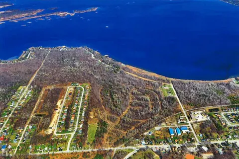 185 Park Street, ON L0K 2A0