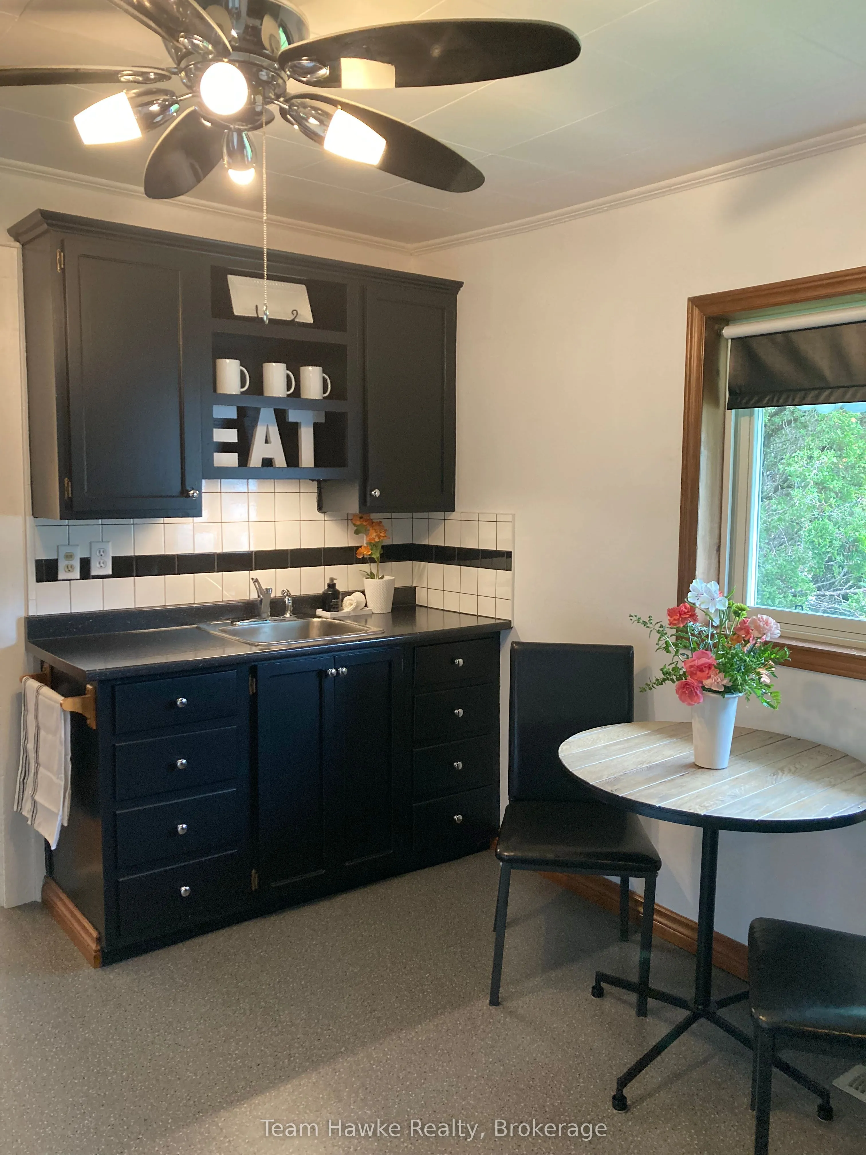 266 Barnett Avenue, ON L4R 1N4