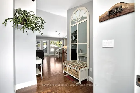 71 Broadview Street, ON L9Y 3Z1