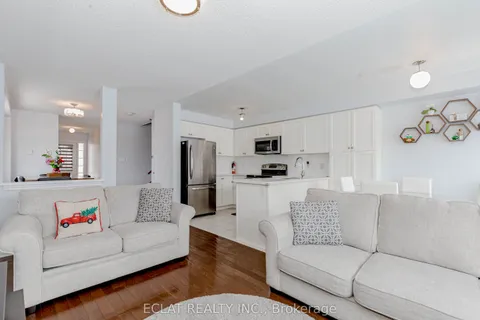 12 Lancaster Court, ON L4M 0G1