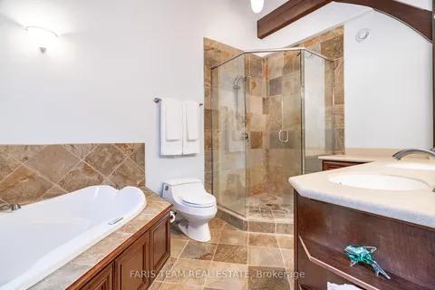 230 Melissa Lane, ON L9M 0K9