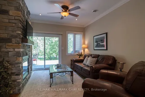18 MAPLE Court, ON L0K 1E0