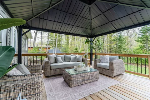 15 Pinecone Avenue, ON L9M 0J2