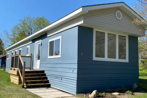 8 Bensley Drive, ON L3V 6H1