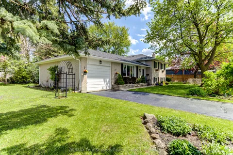 204 Bryan Court, ON L9Y 5J4