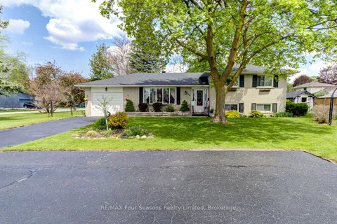 204 Bryan Court, ON L9Y 5J4