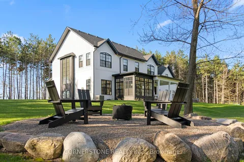 115 Rue Lafontaine Road, ON L9M 0S1