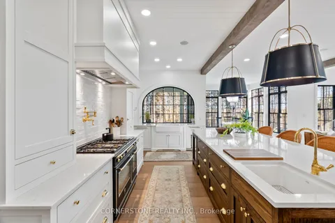 115 Rue Lafontaine Road, ON L9M 0S1