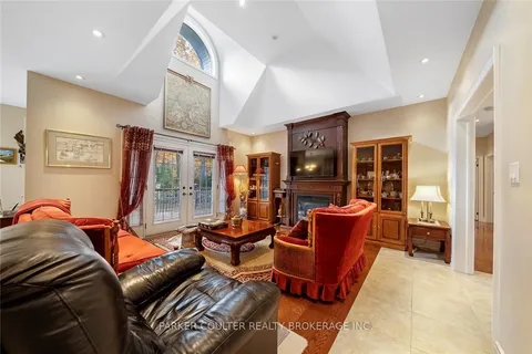 7 Sherwood Crescent, ON L0L 2J0