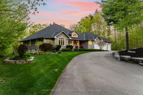 25 Copeland Creek Drive, ON L9M 0M3