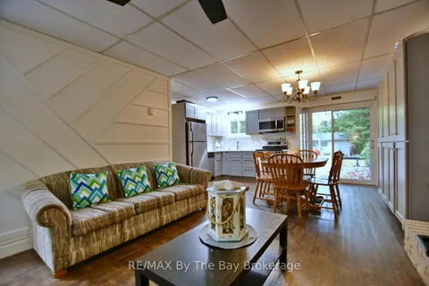 37 37th Street, ON L9Z 2B6
