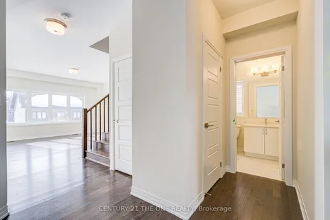 3045 Sandy Acres, ON L3V 8P9