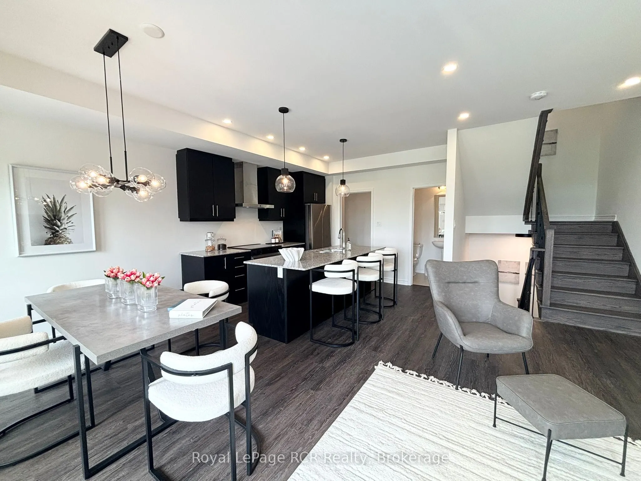 150 Elgin Street, ON L3V 8P7