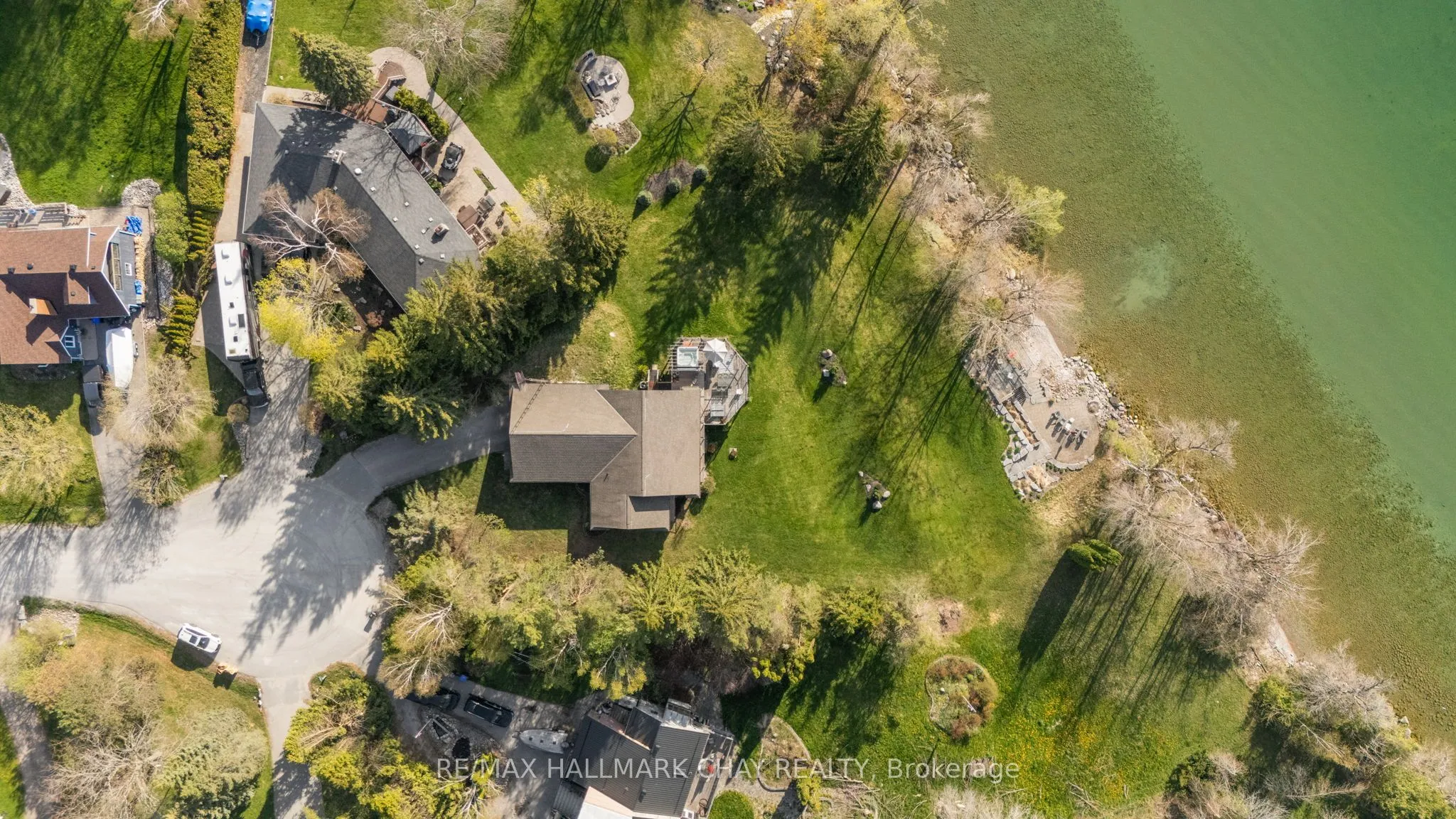 9 Blueridge Crescent, ON L3V 0K2