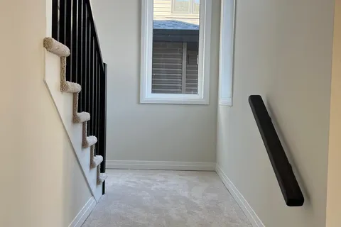 3063 Sandy Acres Avenue, ON L3V 6H3