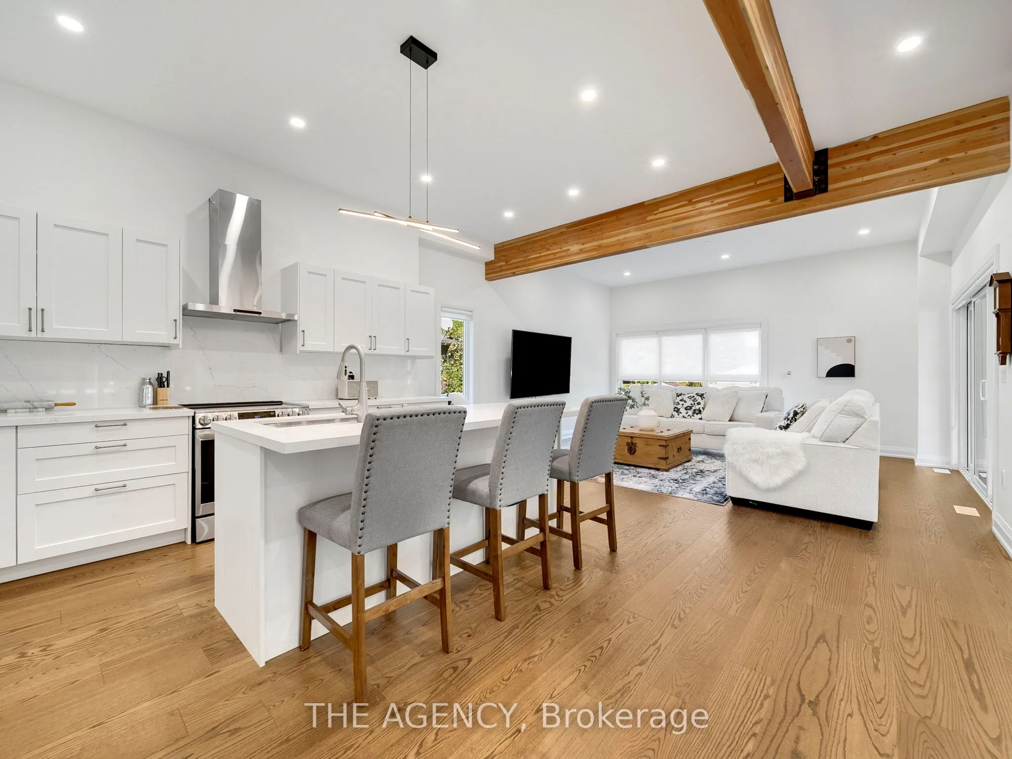 3963 Hilltop Road, ON L3V 0S2