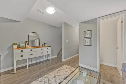 73 Andean Lane, ON L9J 0J4