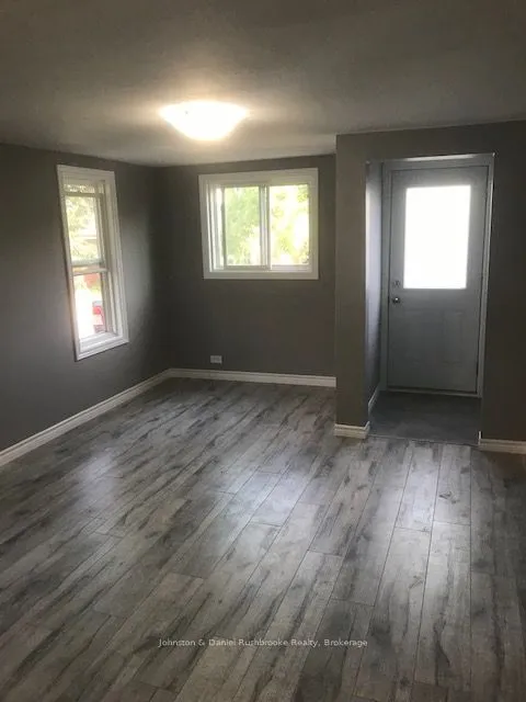 28 Grove Street, ON L4M 2N7