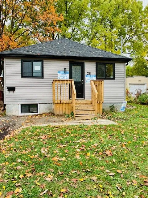 28 Grove Street, ON L4M 2N7