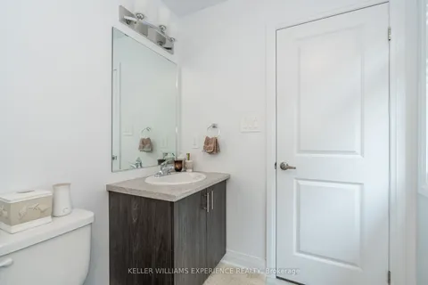 25 Paddington Grove, ON L9J 0J3