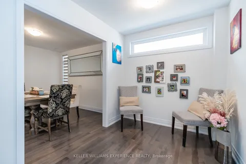 25 Paddington Grove, ON L9J 0J3