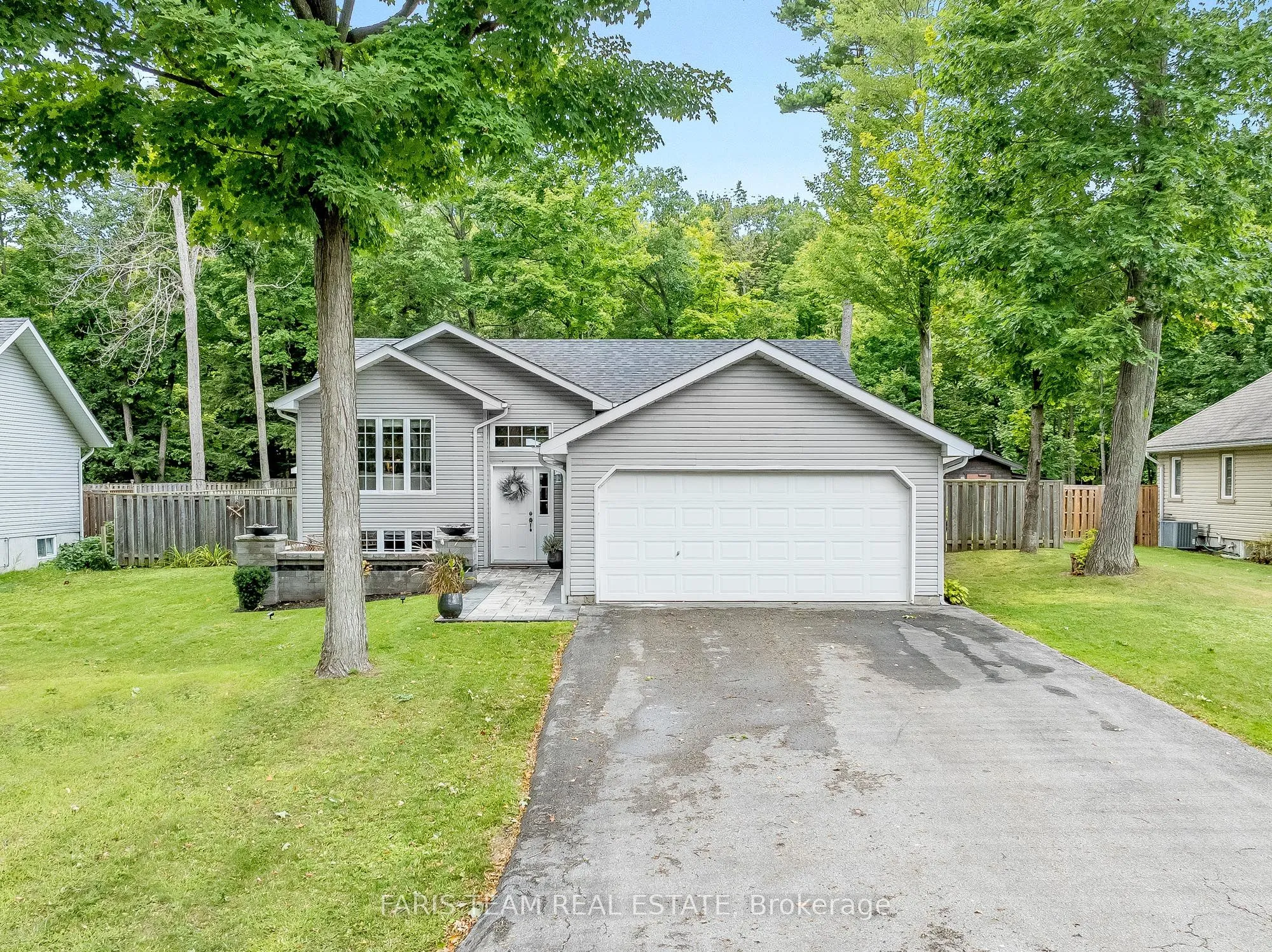 39 Saint Laurent Boulevard, ON L9M 1R3