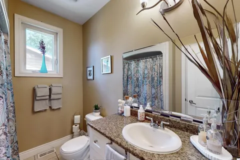 122 Trout Lane, ON L9M 0J1