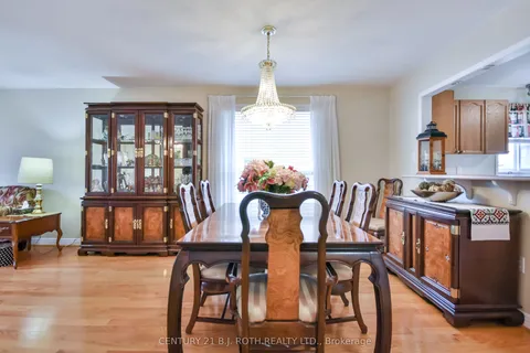 77 Sun King Crescent, Barrie, ON L4M 7K4