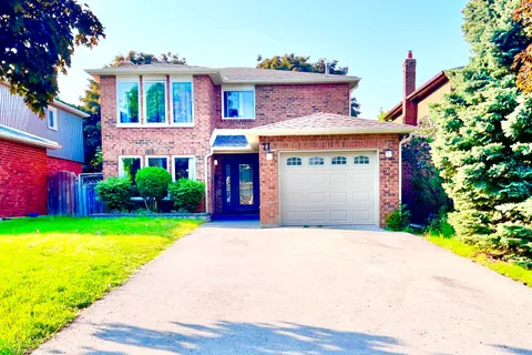 71 TRILLIUM Crescent, ON L4N 6H6