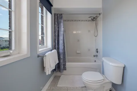 10 Wice Road, Barrie, ON L4N 8R9