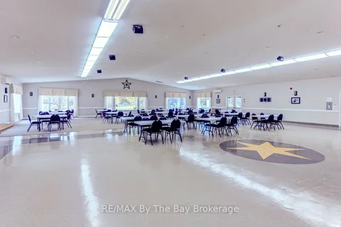 85 THEME PARK Drive, ON L9Z 1X7