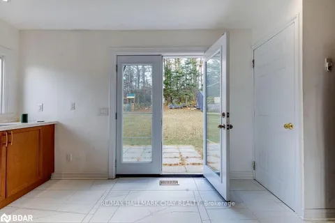 141 Ardagh Road, ON L4N 3V5