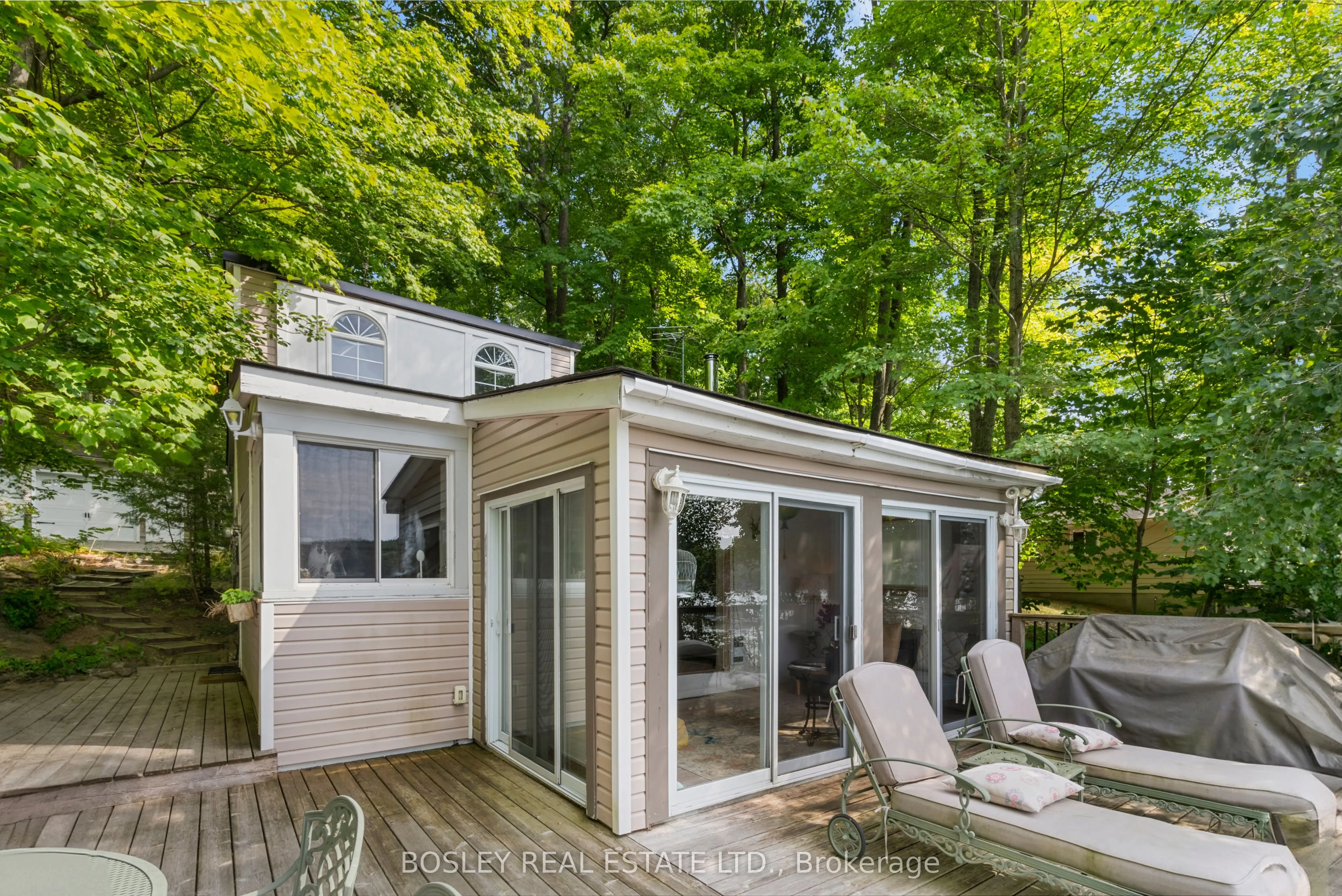 150 Farlain Lake Road, ON L9M 0B5