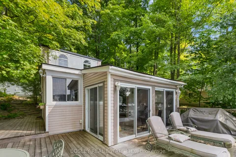 150 Farlain Lake Road, ON L9M 0B5