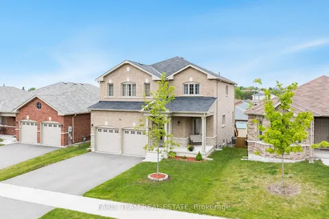16 Hewson Street, ON L9M 0V7