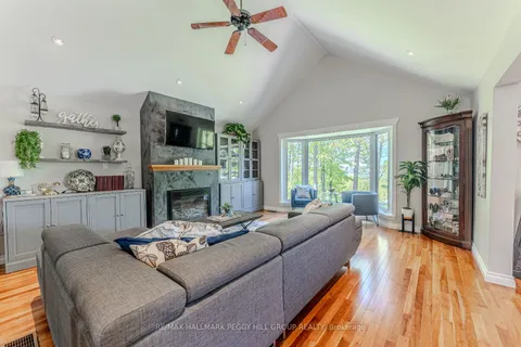 64 Woodcrest Road, ON L4N 2V5