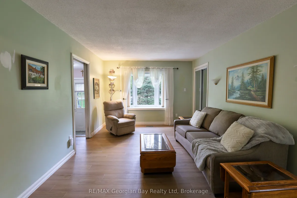 1 Lindale Avenue, ON L9M 0J2