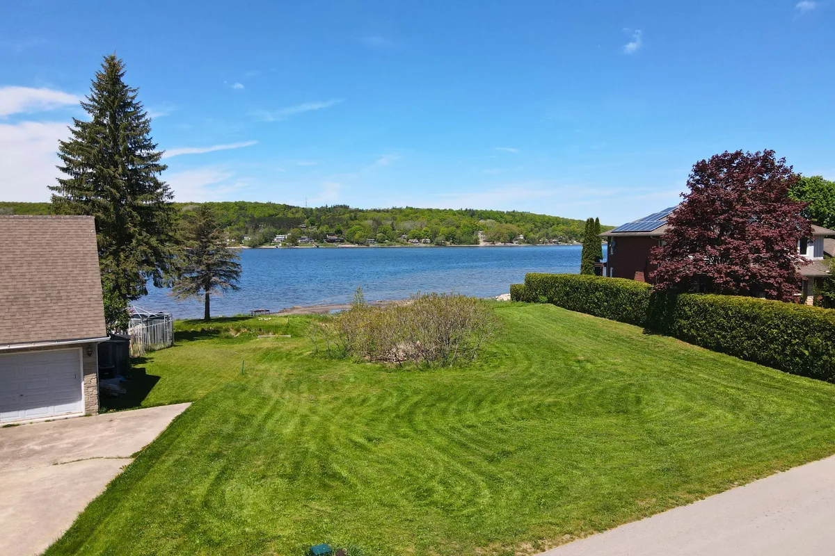 46 Beck Boulevard, ON L9M 1E2