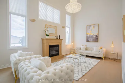 9 Margaret Drive, ON L4M 6Y6