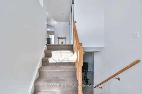 203 Dyer Drive, ON L9Z 1L9