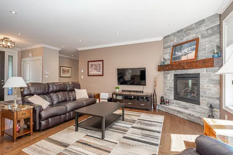 126 Mennill Drive, ON L9X 0J2