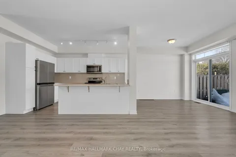 24 Churchlea Mews, ON L3V 8K9