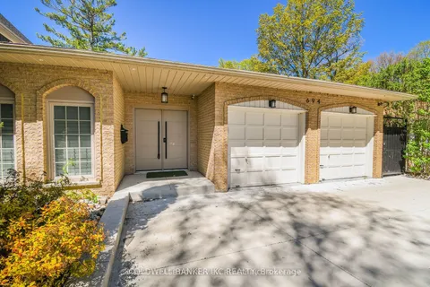 694 Broadview Avenue, ON L3V 6P3