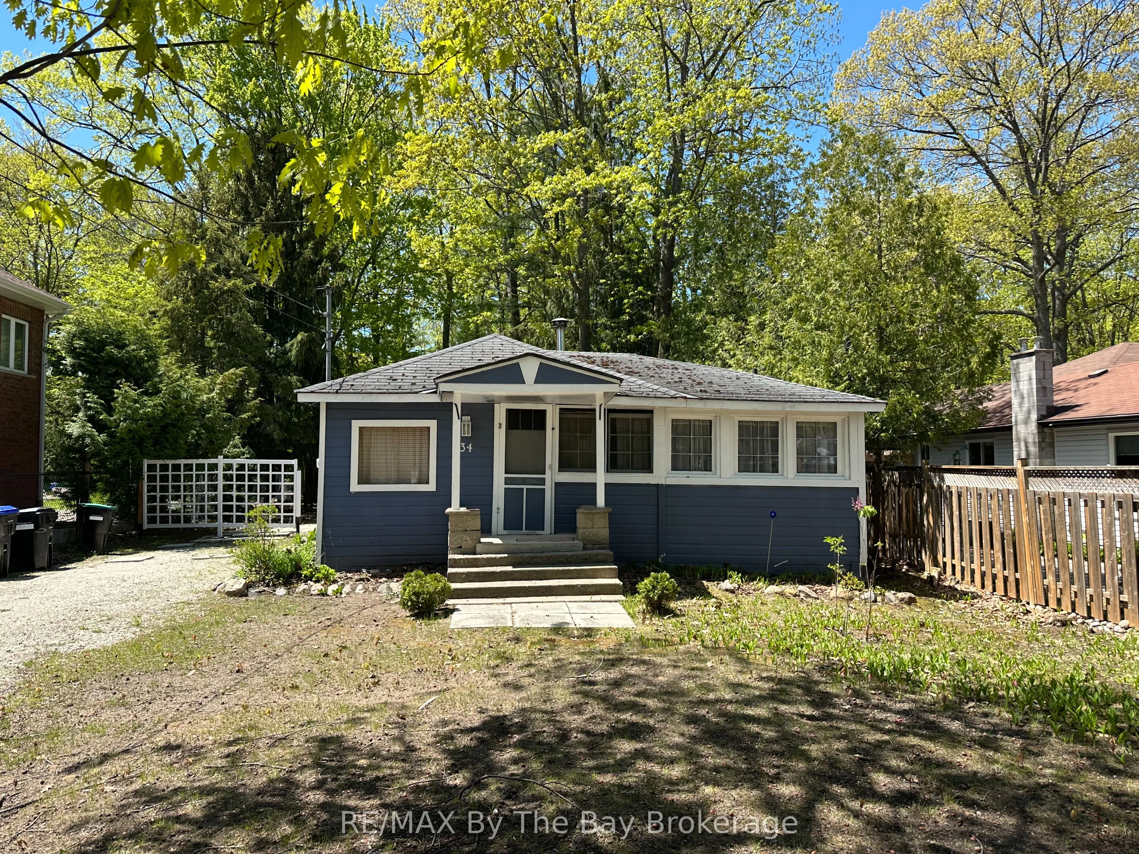 134 Sunnidale Road, ON L9Z 2S8