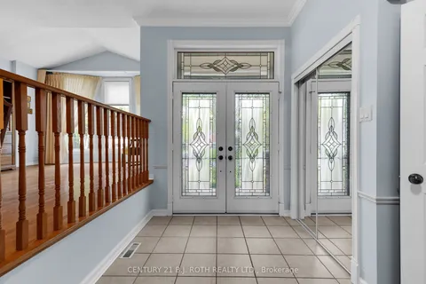 7 TRAILWOOD Place, ON L9Z 1M6