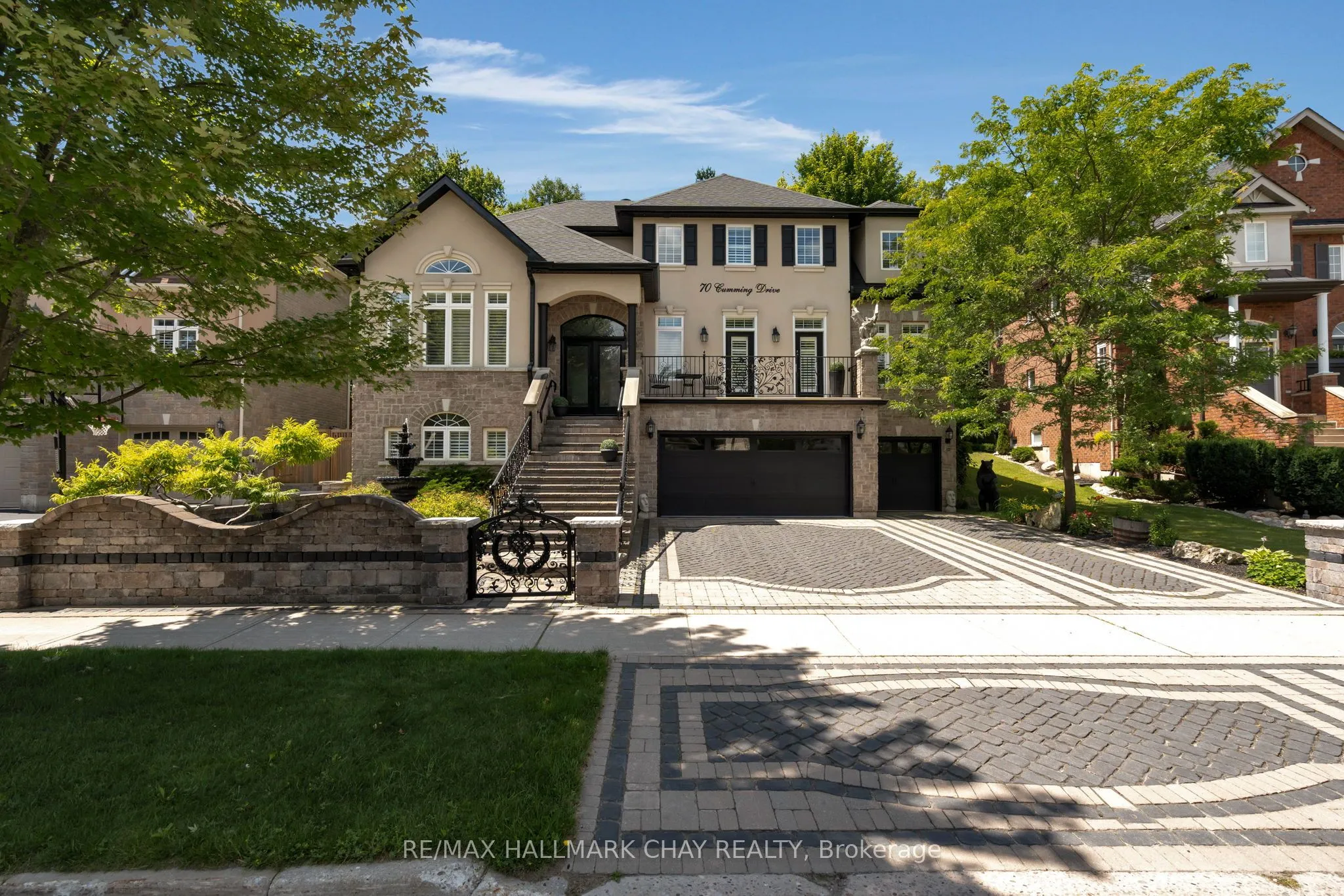 70 CUMMING Drive, ON L4N 0C6