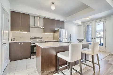 40 Blue forest Crescent, ON L9J 0N3